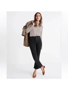 Madewell Cali Demi-Boot Jeans in Bellspring Wash: Button-Front Edition Size 24